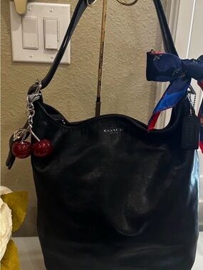 Coach Black Leather Shoulder Bag